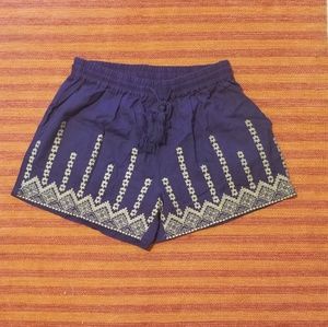 NWT (Large) DRAWSTRING EMBROIDERED SHORTS